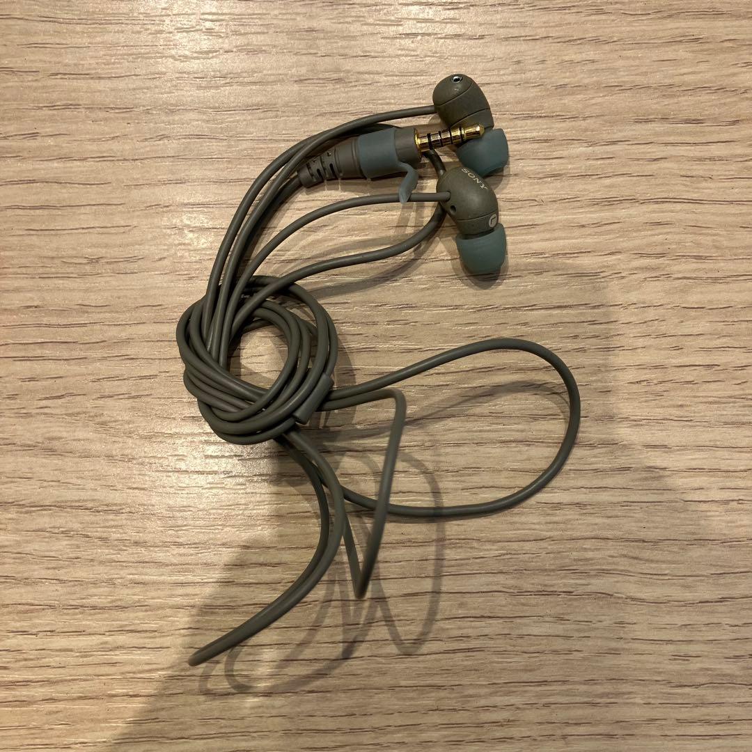 SONY WALKMAN イヤフォン・CD付き