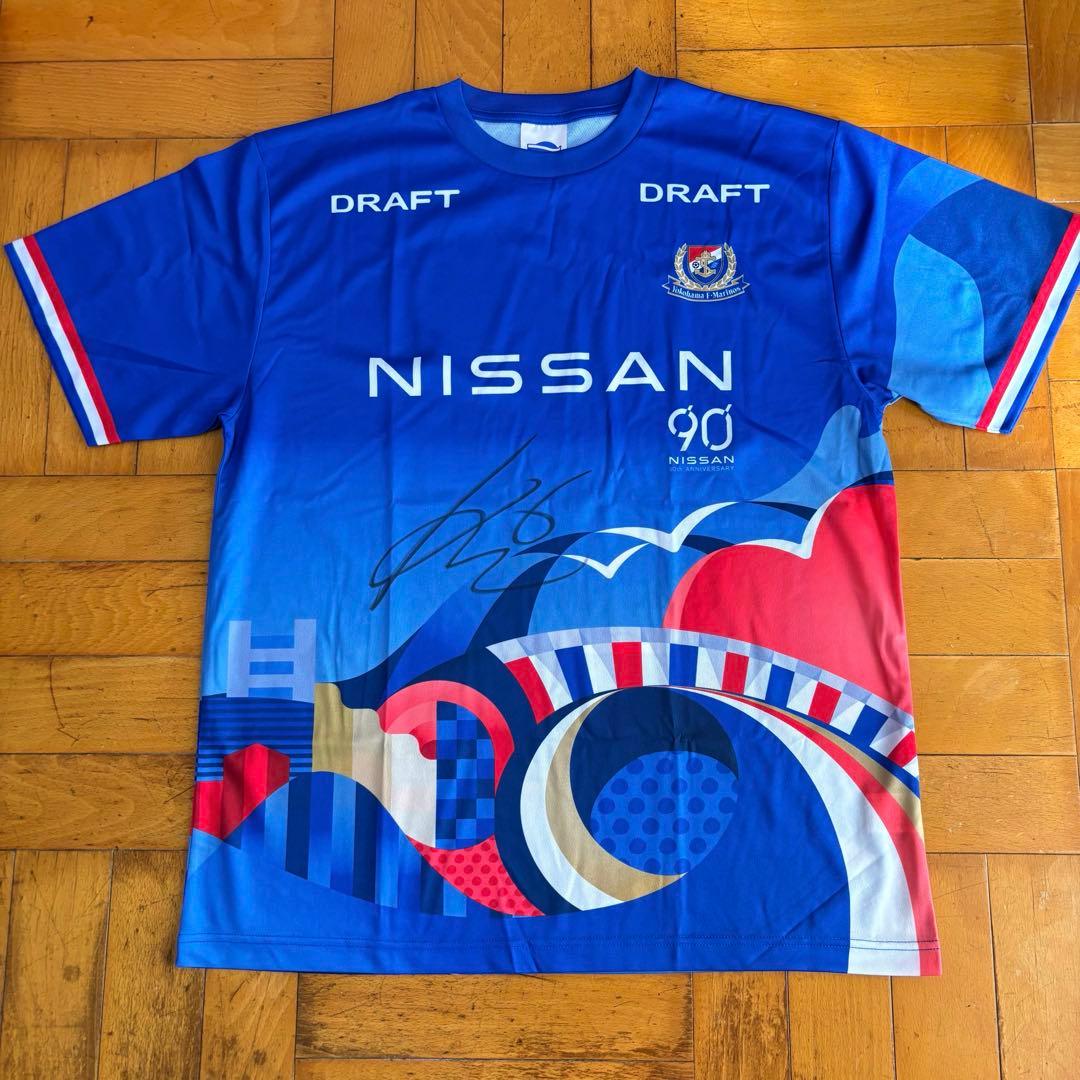 横浜Ｆ・マリノス サイン入りユニフォーム＋タオルマフラー