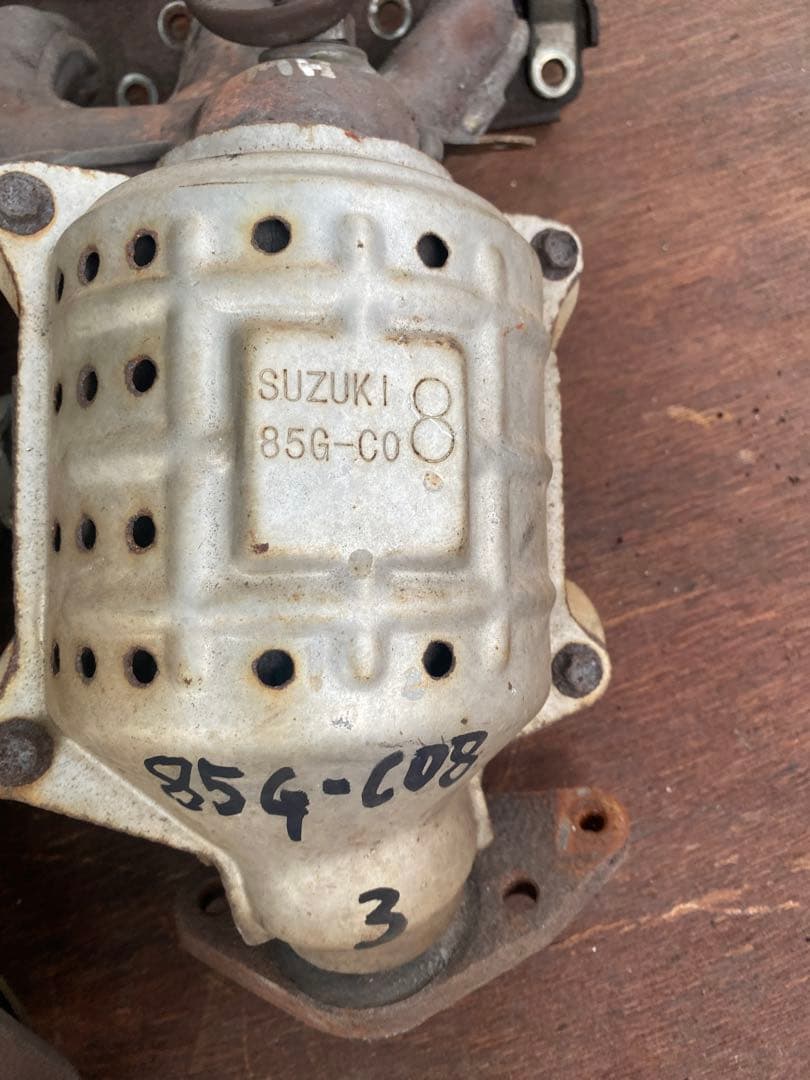 スズキ触媒 4個