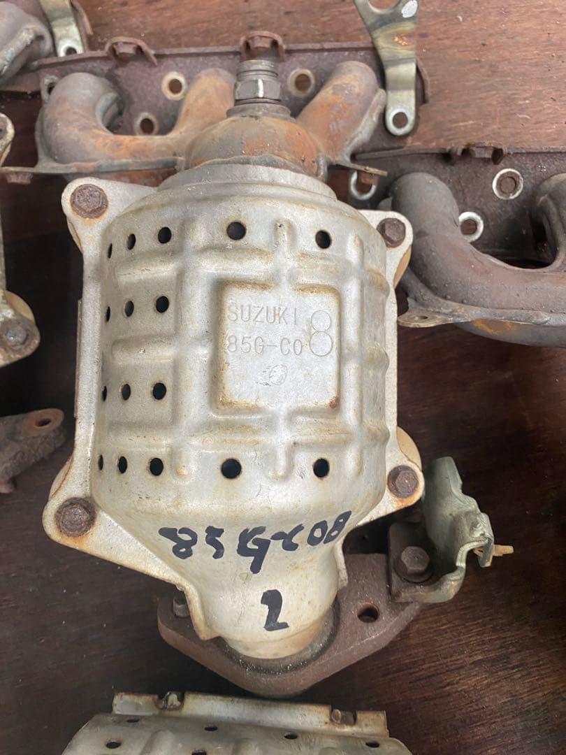 スズキ触媒 4個