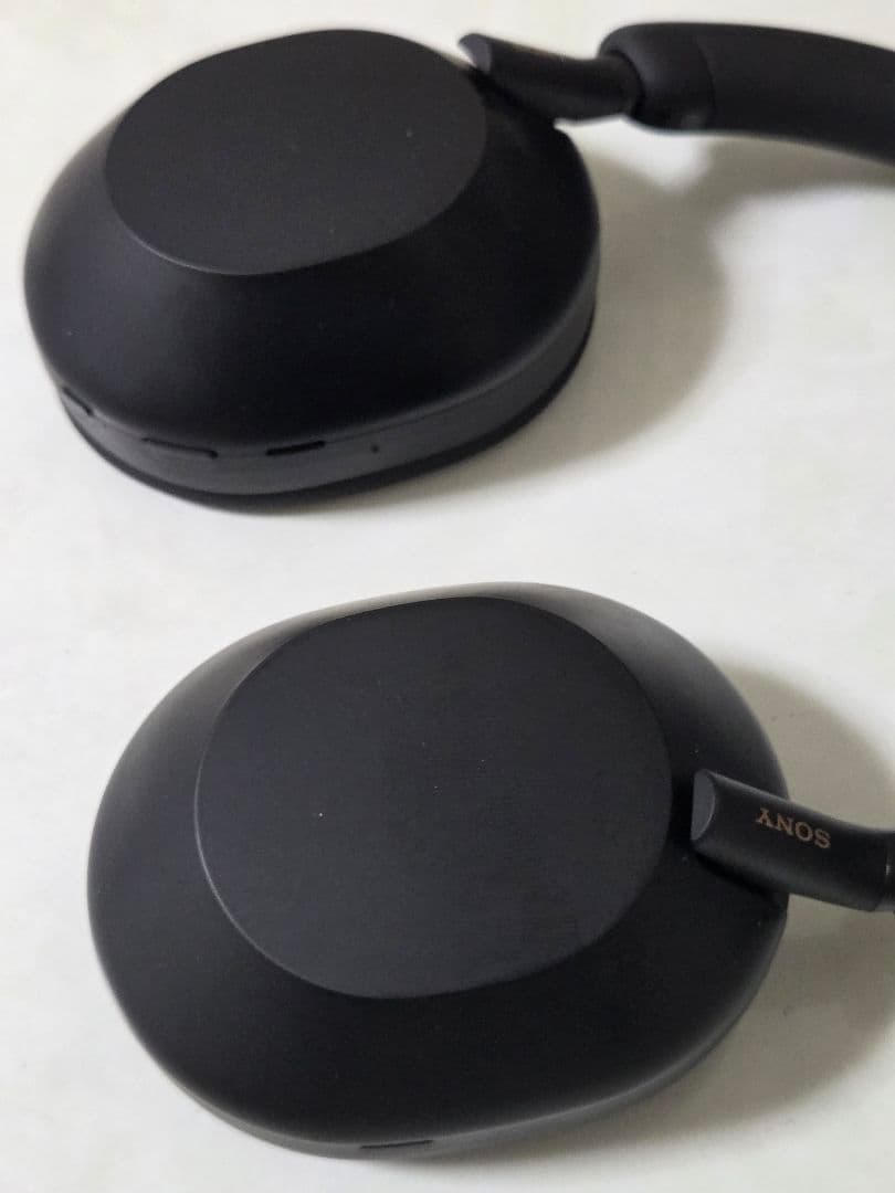 ヘッドホン SONY WH-1000M5