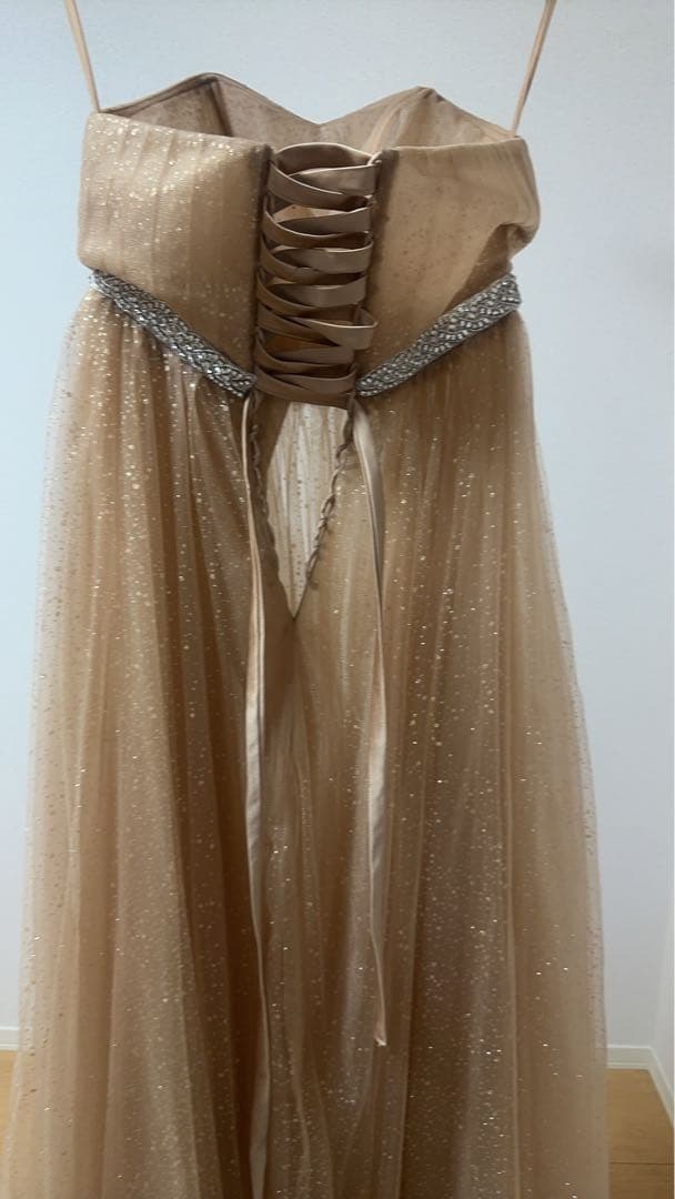 オーバードレス　ウェディング