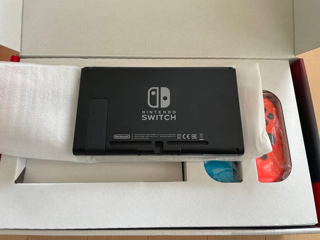 Nintendo Switch 本体 桃鉄　マリオカート8