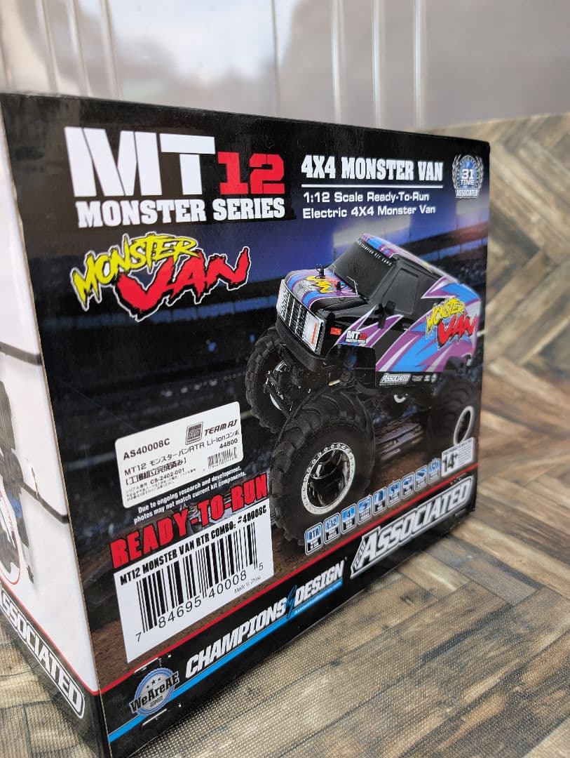Associated MT12 4x4 Monster Van　RTR ラジコン