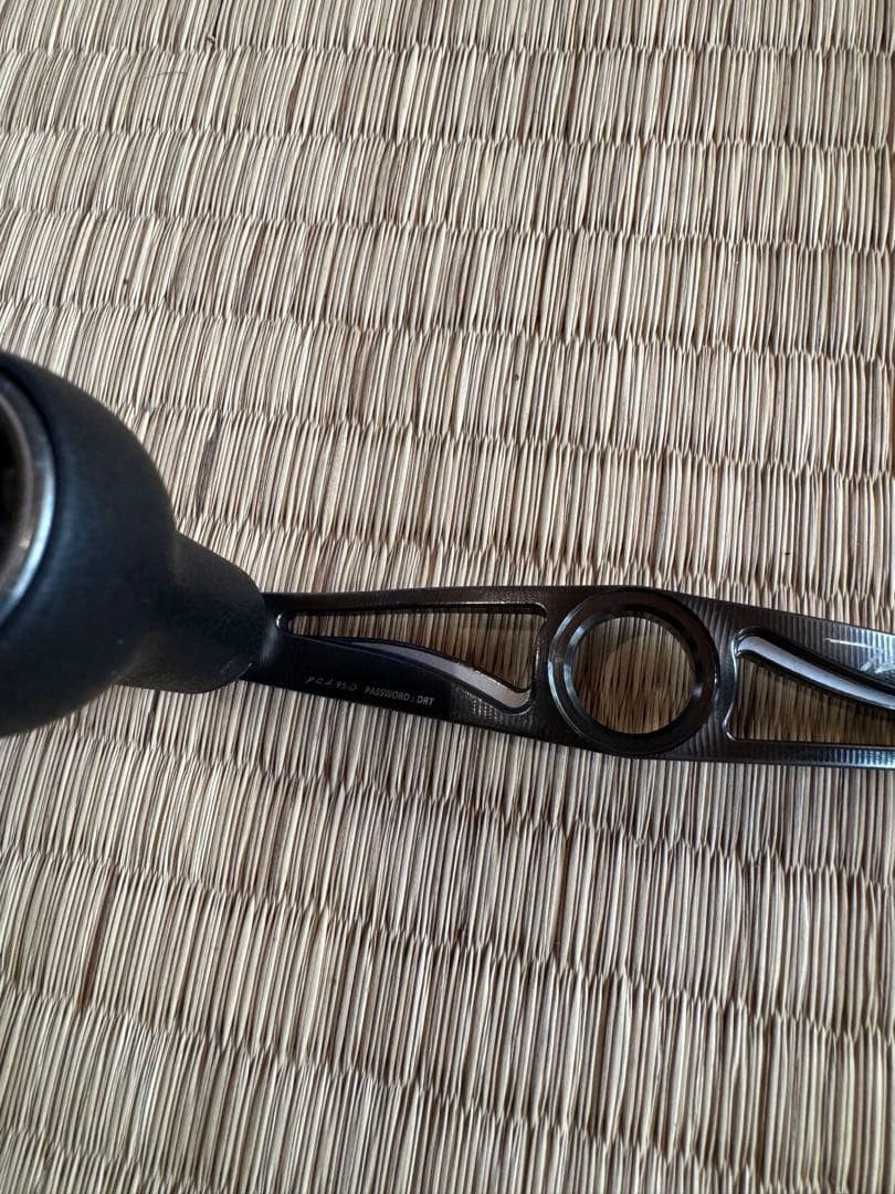 バリアルハンドル p.c.d 95 ガンメタル