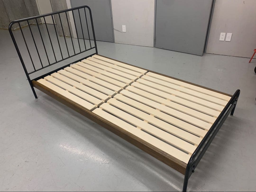 ジャーナルスタンダード　Sens bedシングルベッドフレーム 2台