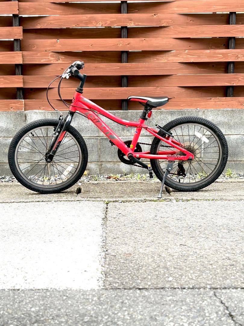 GIANT マウンテンバイク　子ども用　20インチ