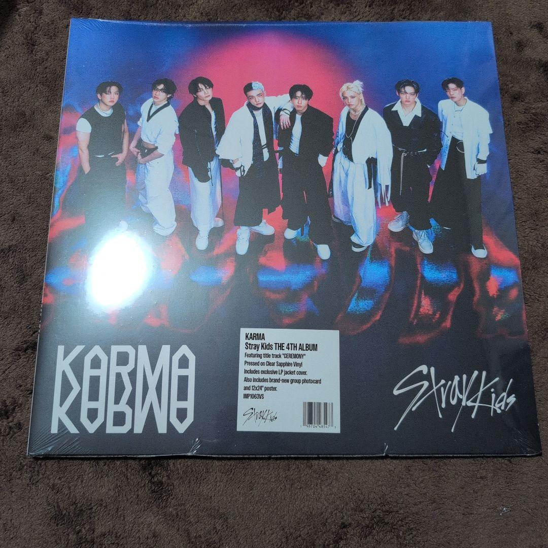 公式　StrayKids　KARMA　CLEAR SAPPHIRE VINYL