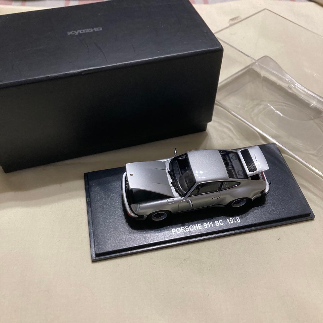 京商 1/43 ポルシェ 911 SC 1978 銀