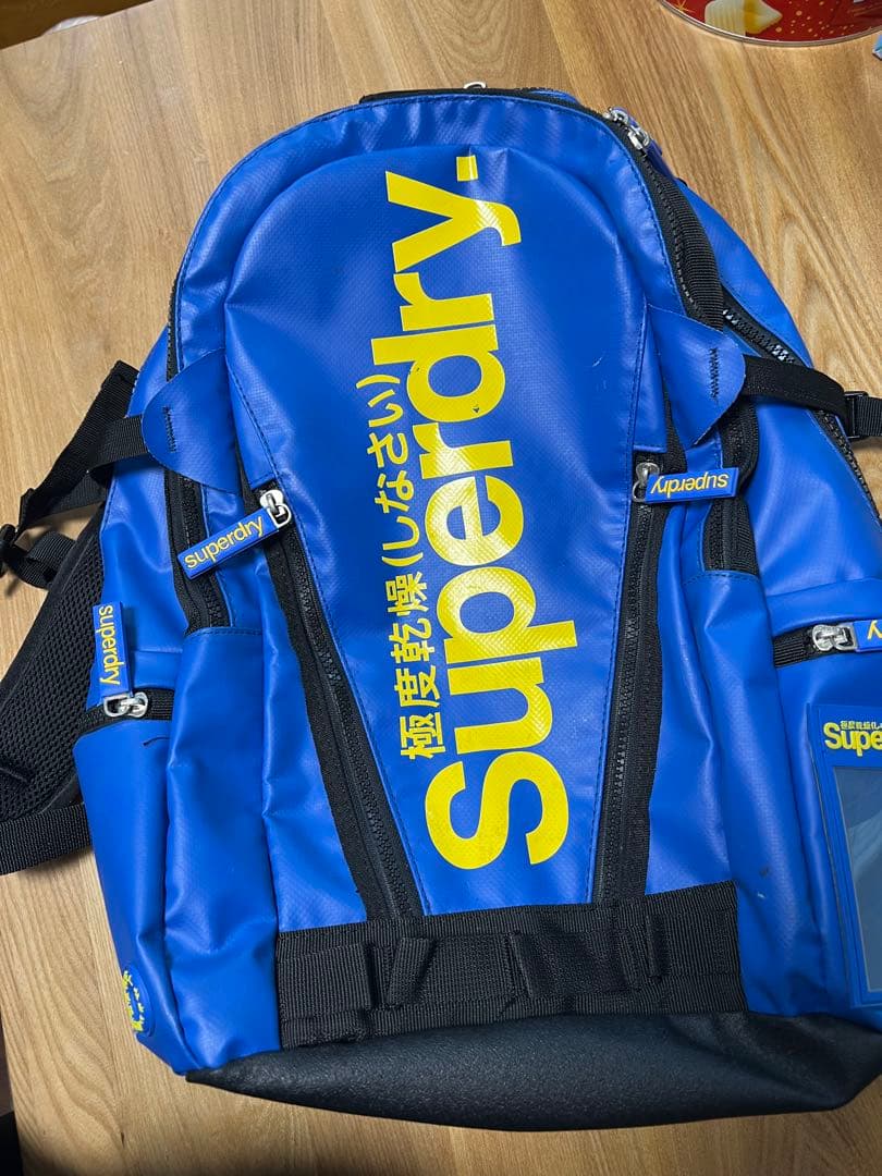 SUPERDRY 極度乾燥(しなさい) スーパードライ リュック