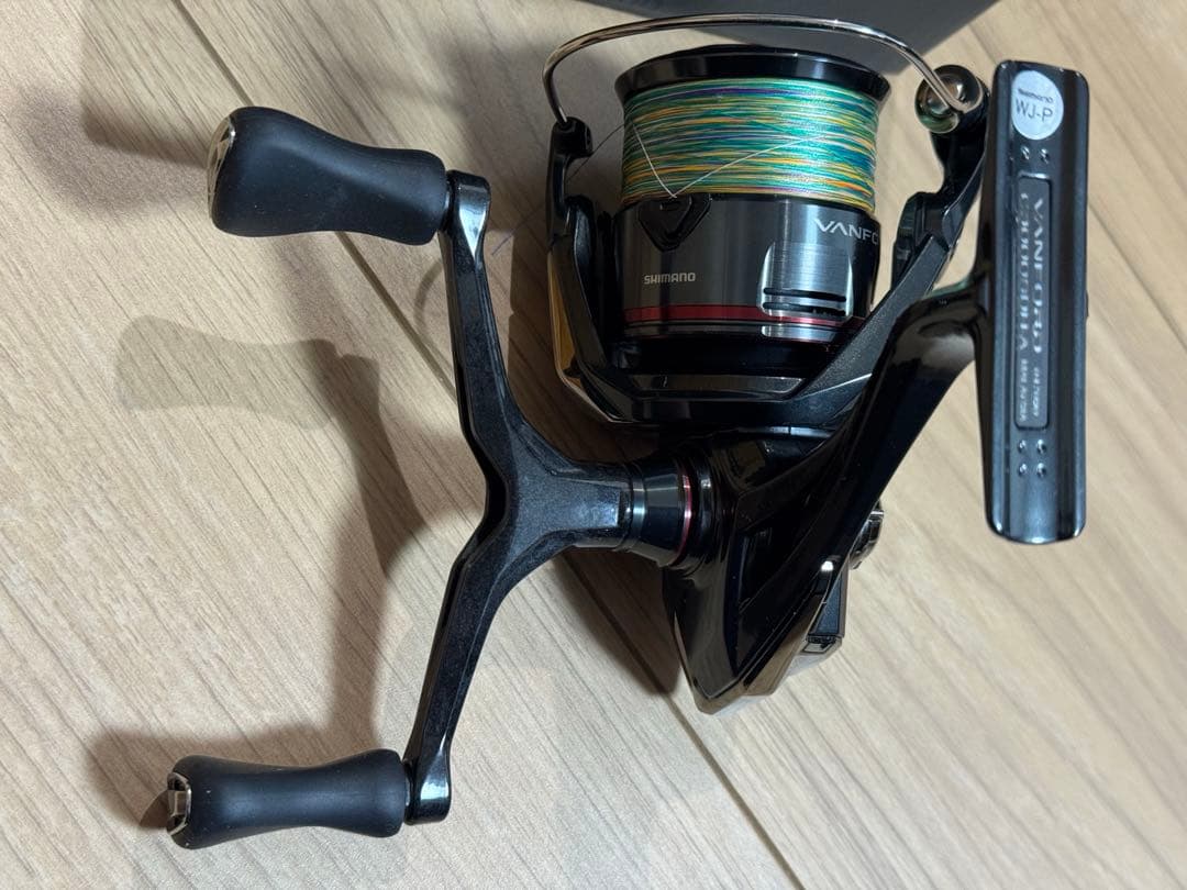 シマノ　２４ヴァンフォード C3000SDH