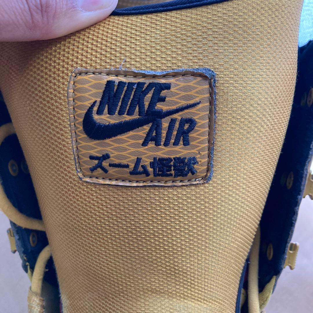 NIKE AIR ズーム怪獣　スノボブーツ