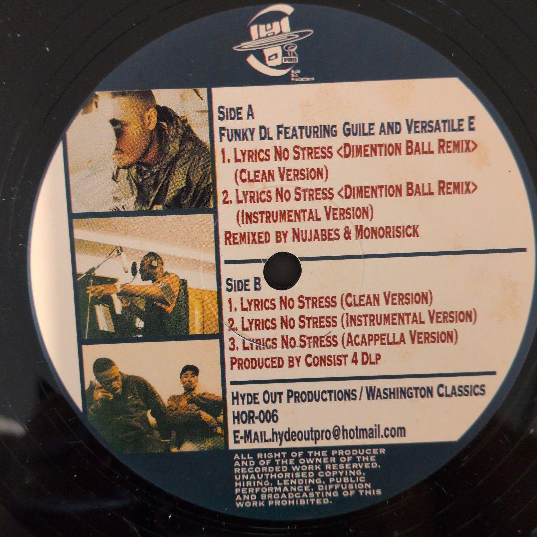 ほぼ新品!! Funky DL / Lyrics No Stress