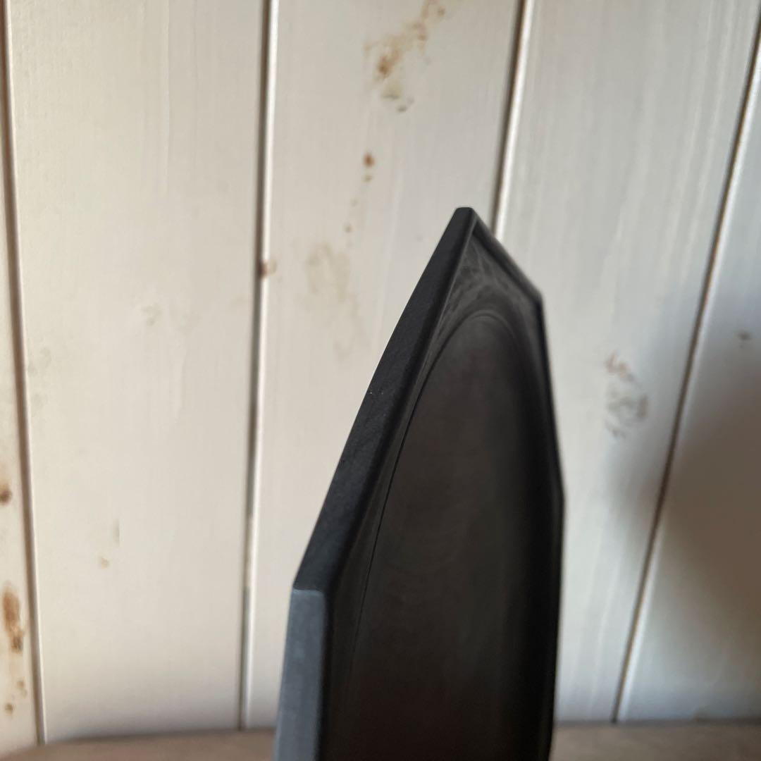 鈴木 潤吾さん：オクトゴナルプレート 8寸 山桜 鉄媒染　アンティーク風