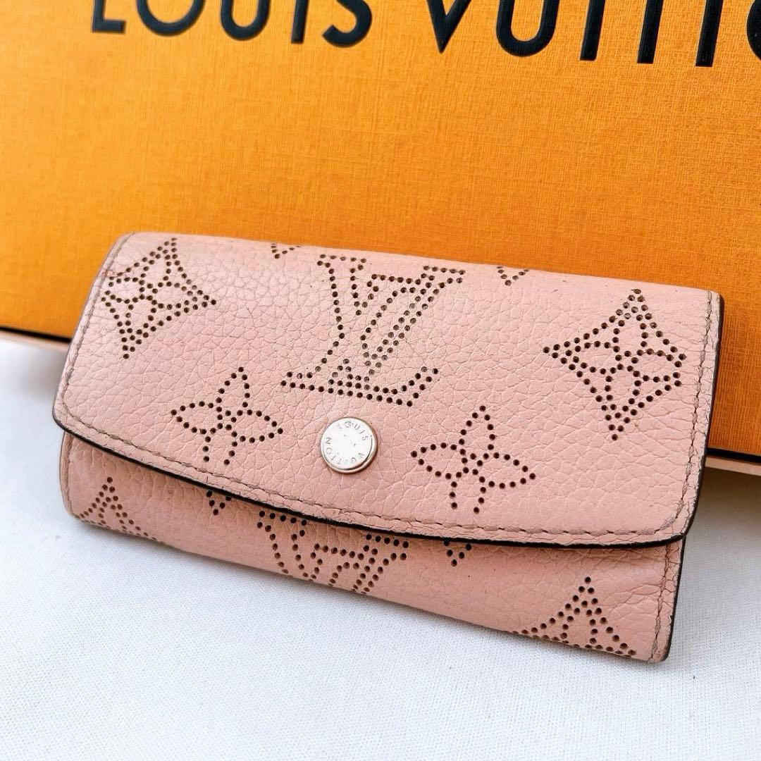 【あゆさちん】ルイヴィトン マヒナ ミュルティクレ M64056キーケース