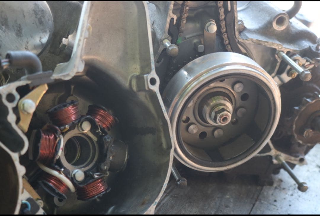 k*o様 【実動車】 マグナ50 実動エンジン 49cc 横型エンジン　実動車取