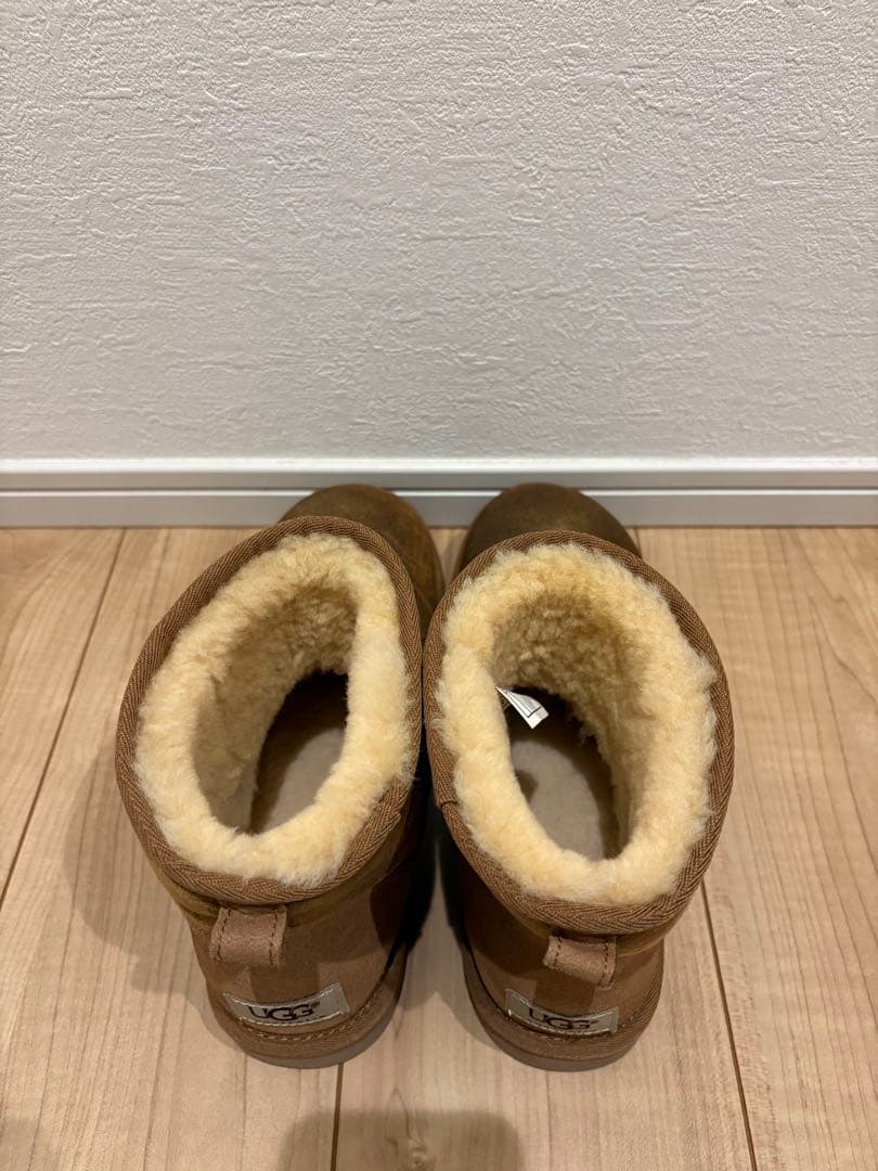 UGG アグムートンブーツ　26cm 最終値下げ‼️