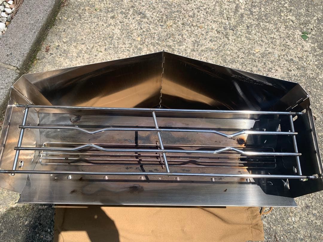 ユニフレーム 薪グリルラージ 焚き火台 旧型