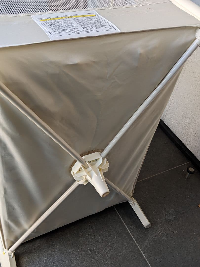 【極美品】　アップリカ　ココネルエアー　ベビーベッド　折り畳み