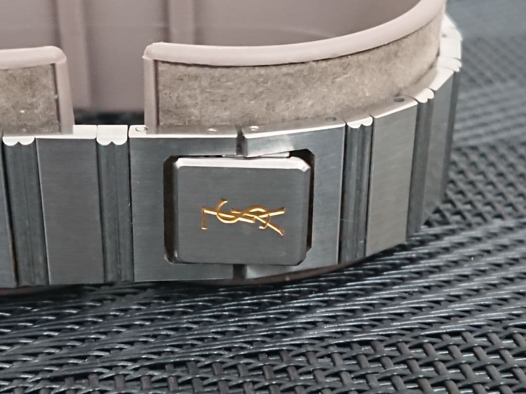 H1 イヴサンローラン YSL 腕時計 クォーツ ブラック シルバー