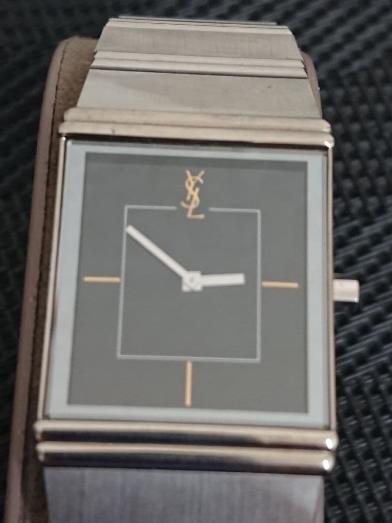 H1 イヴサンローラン YSL 腕時計 クォーツ ブラック シルバー