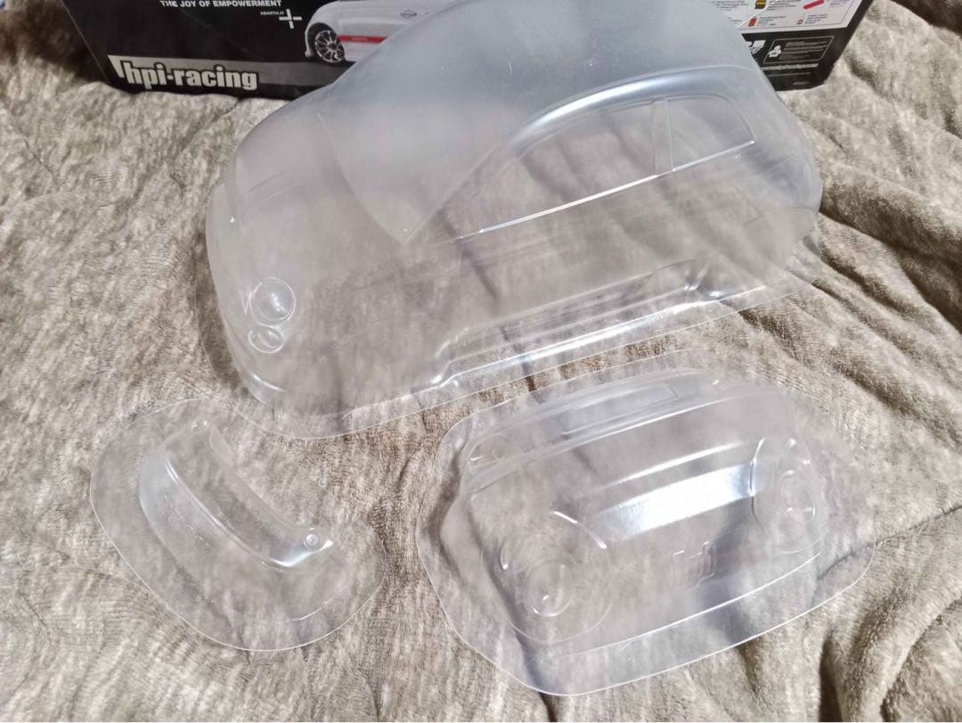 m*e様 hpi-racing ABARTH500 電動ラジコンカー