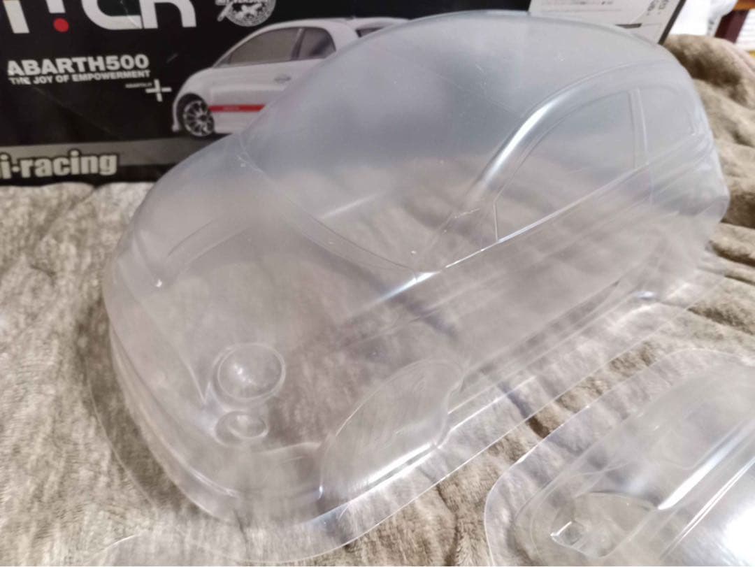 m*e様 hpi-racing ABARTH500 電動ラジコンカー