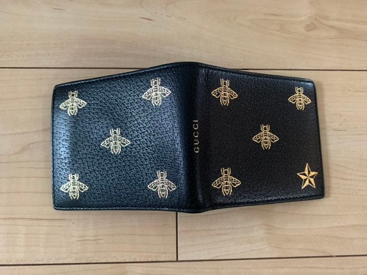 GUCCI ビー&スター 二つ折り財布