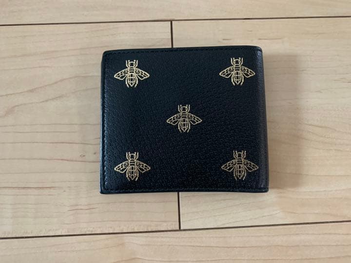 GUCCI ビー&スター 二つ折り財布