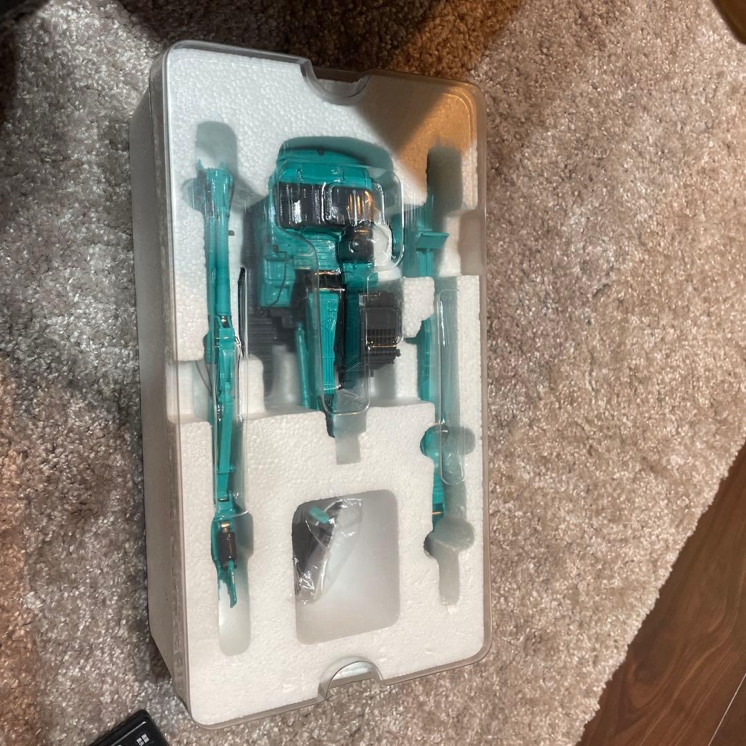 ミニカー KOBELCO sk400 1/50