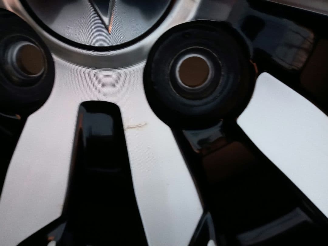 ダイハツ純正ブラックポリッシュホイール