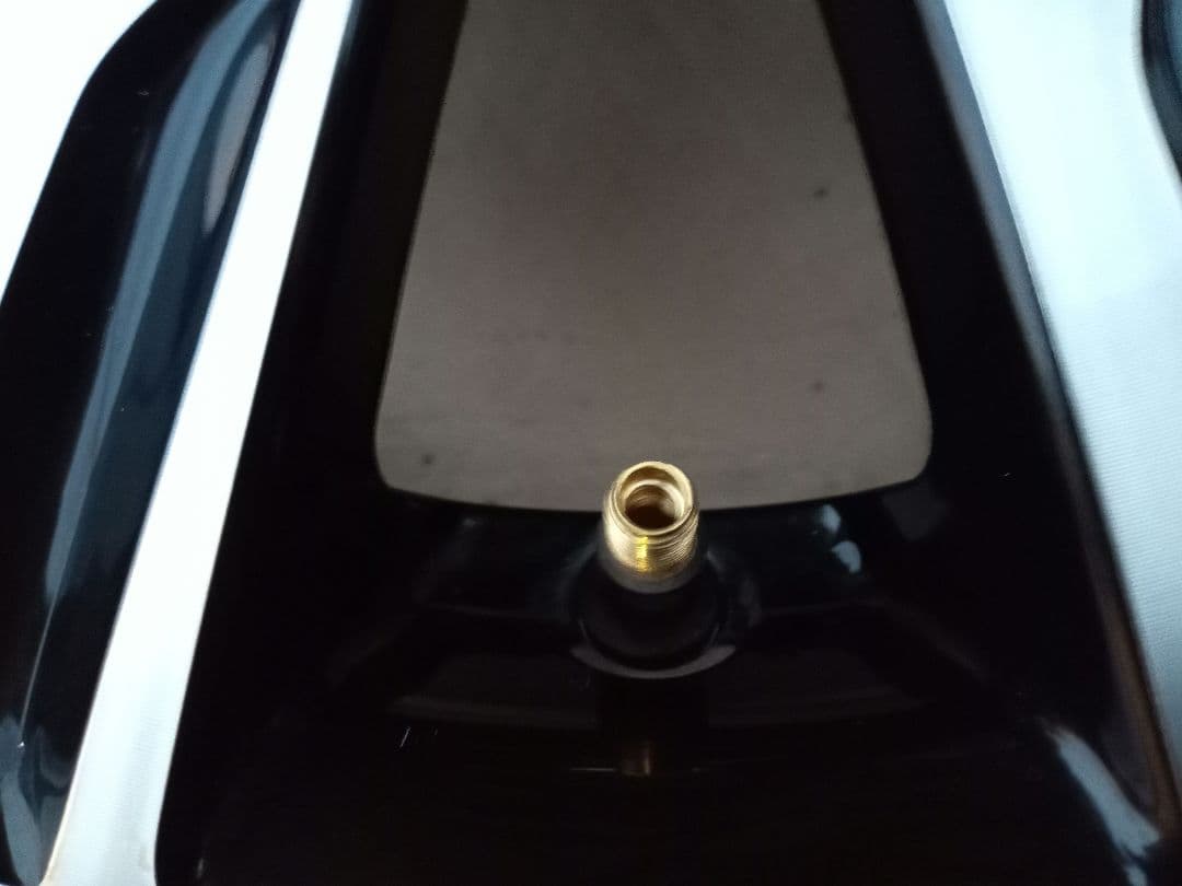 ダイハツ純正ブラックポリッシュホイール