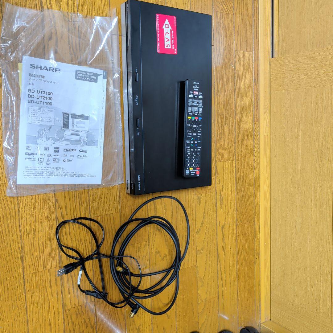 BD-UT2100　3チューナー搭載ブルーレイレコーダー　HDD 2TB