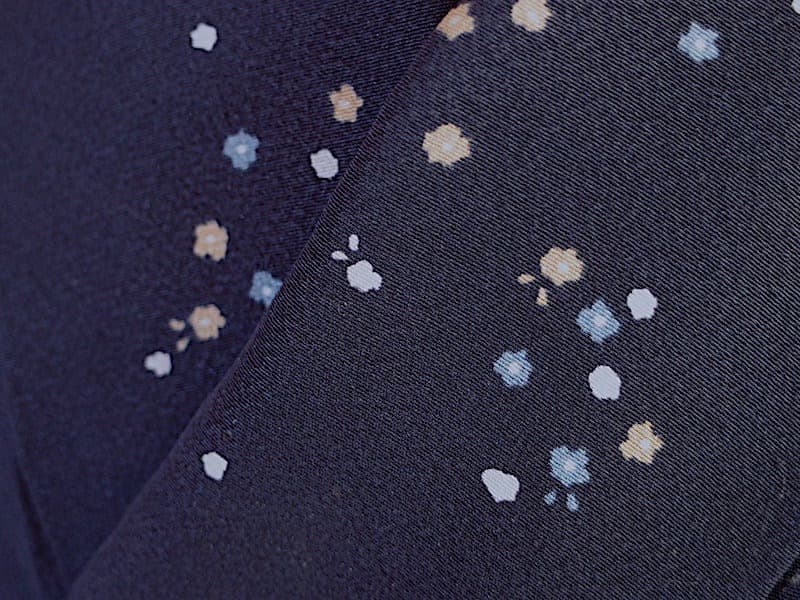 染め小紋（小花、古典文）裄66 正絹