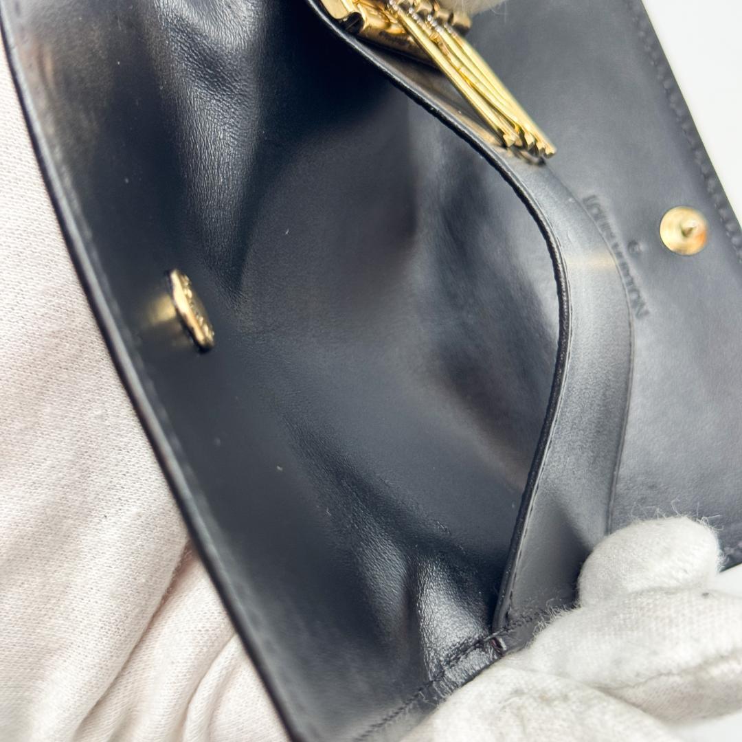 ゆー　超美品　ルイヴィトン　ヴェルニ　4連キーケース　エナメル　ブラック