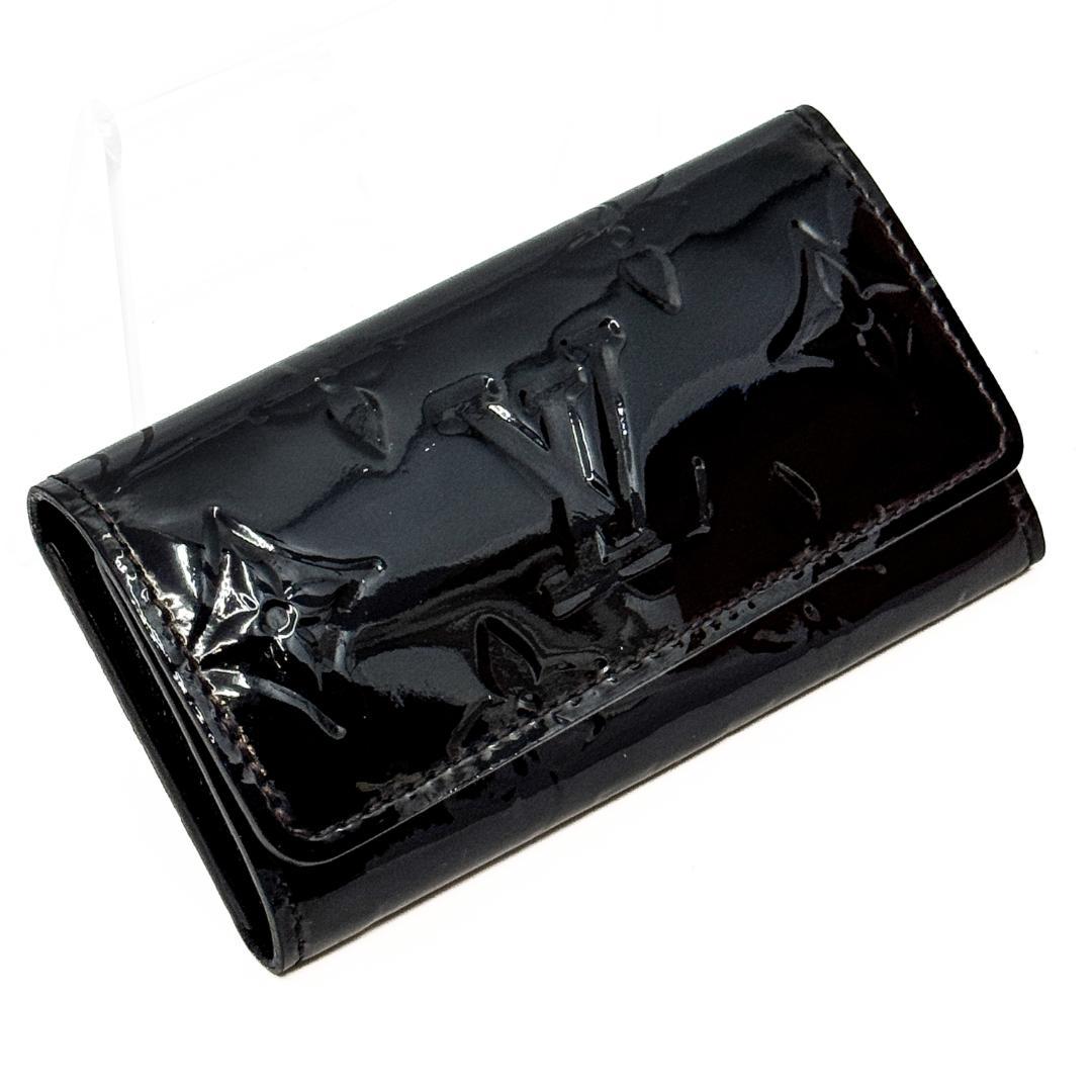 ゆー　超美品　ルイヴィトン　ヴェルニ　4連キーケース　エナメル　ブラック