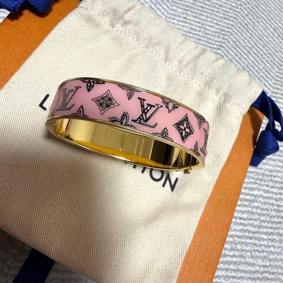 ルイヴィトン バングル 白鳥 ブレスレット