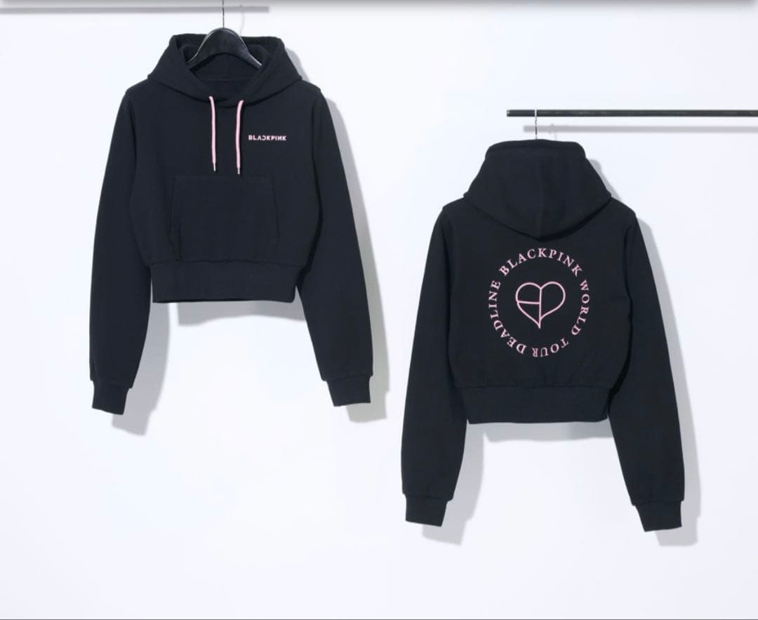BLACKPINK DEADLINEプルオーバーフーディ　ブラック　ショート