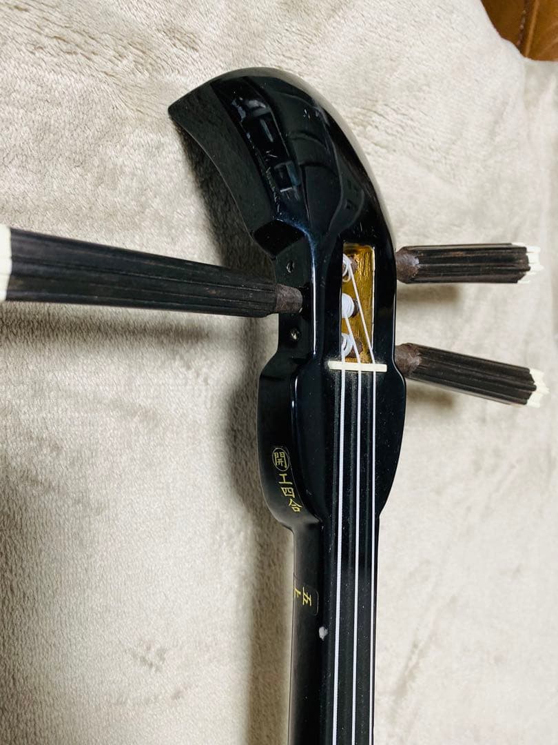 ヘビの皮模様 三線 3弦