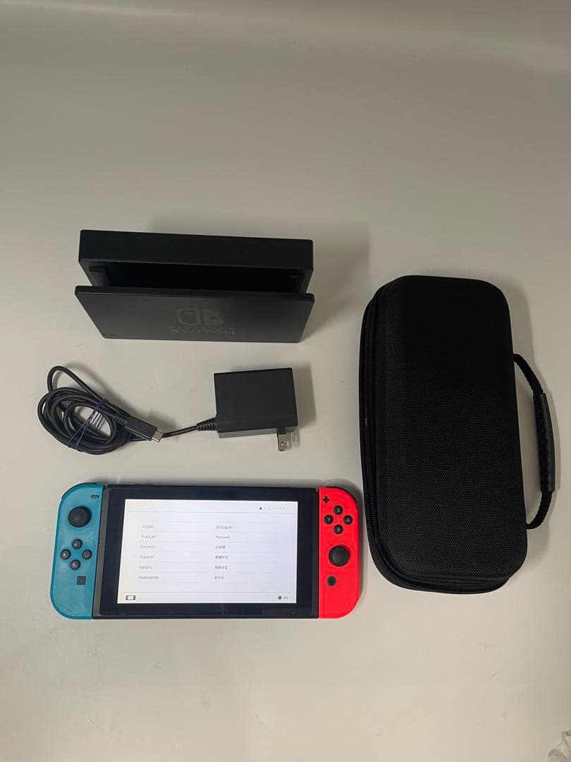 Nintendo Switch 本体 青赤 Joy-Con　画面割れあり