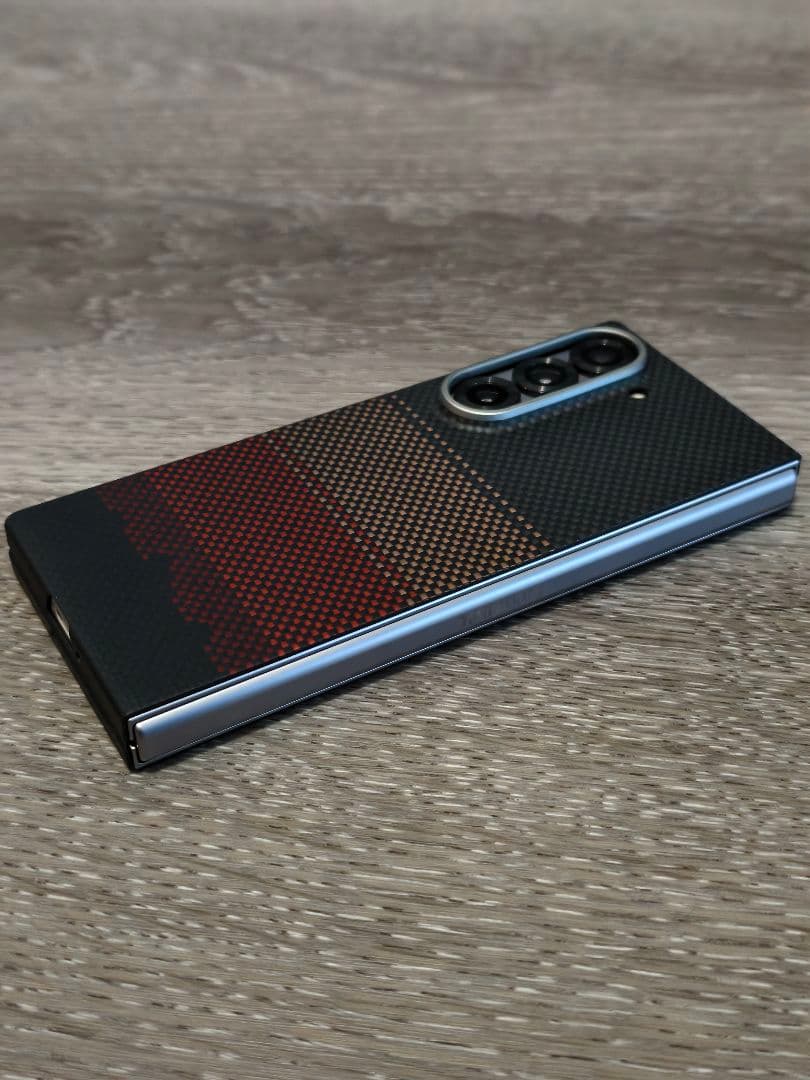 ジ*ン様 【ほぼ未使用】SIMフリー Samsung Galaxy Z Fold