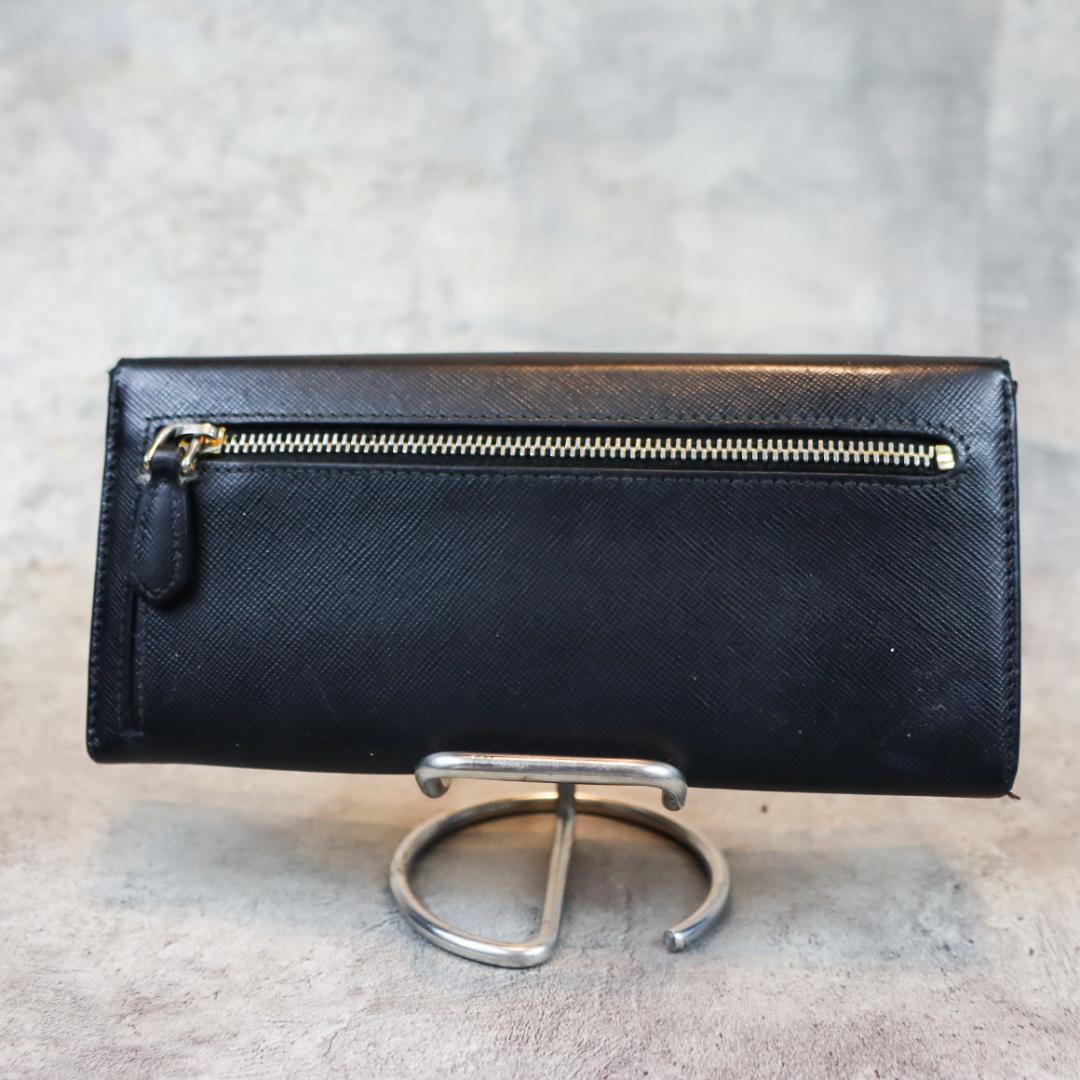 PRADA（プラダ） ロゴプレート 長財布 メンズ レディース