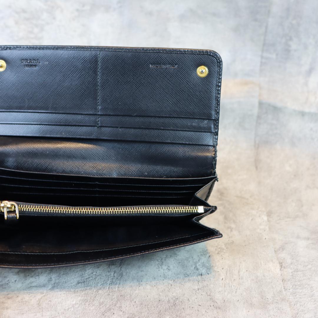 PRADA（プラダ） ロゴプレート 長財布 メンズ レディース