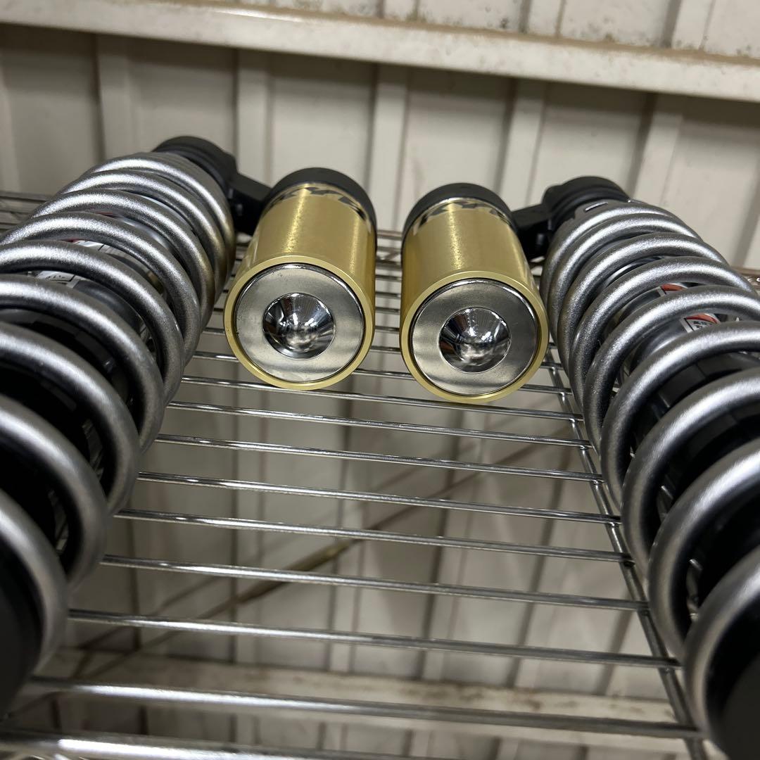 ZRX1200daegサスペンション