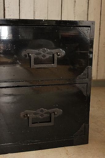 マカロン　時代庄内箪笥　兜金具　時代家具　収納タンス　古家具