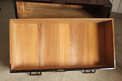 マカロン　時代庄内箪笥　兜金具　時代家具　収納タンス　古家具