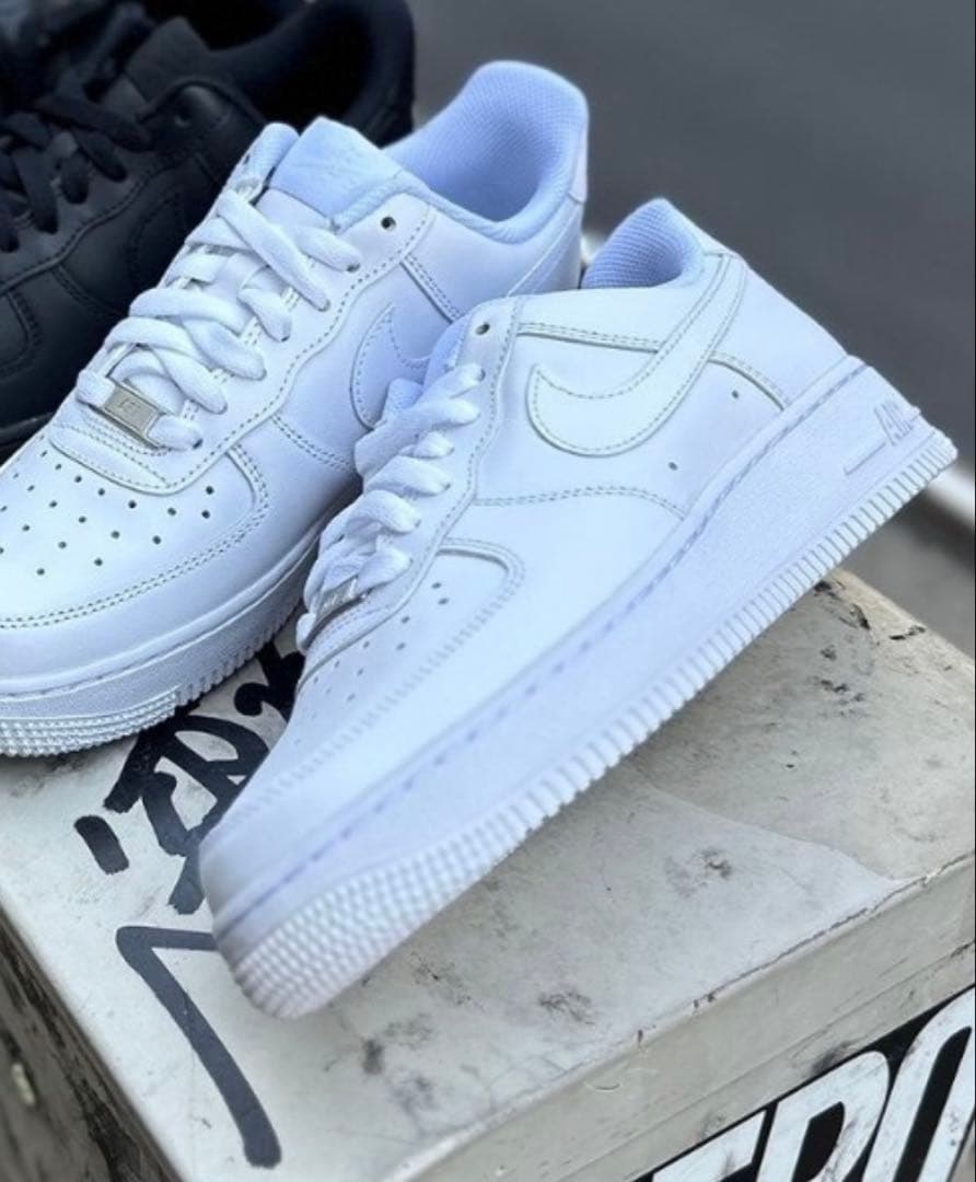 新品未開封 Nike Air Force 1 ホワイト