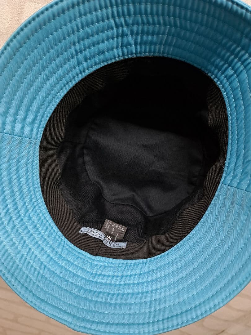 白恋まふみ　PRADA プラダ ナイロン バケットハット