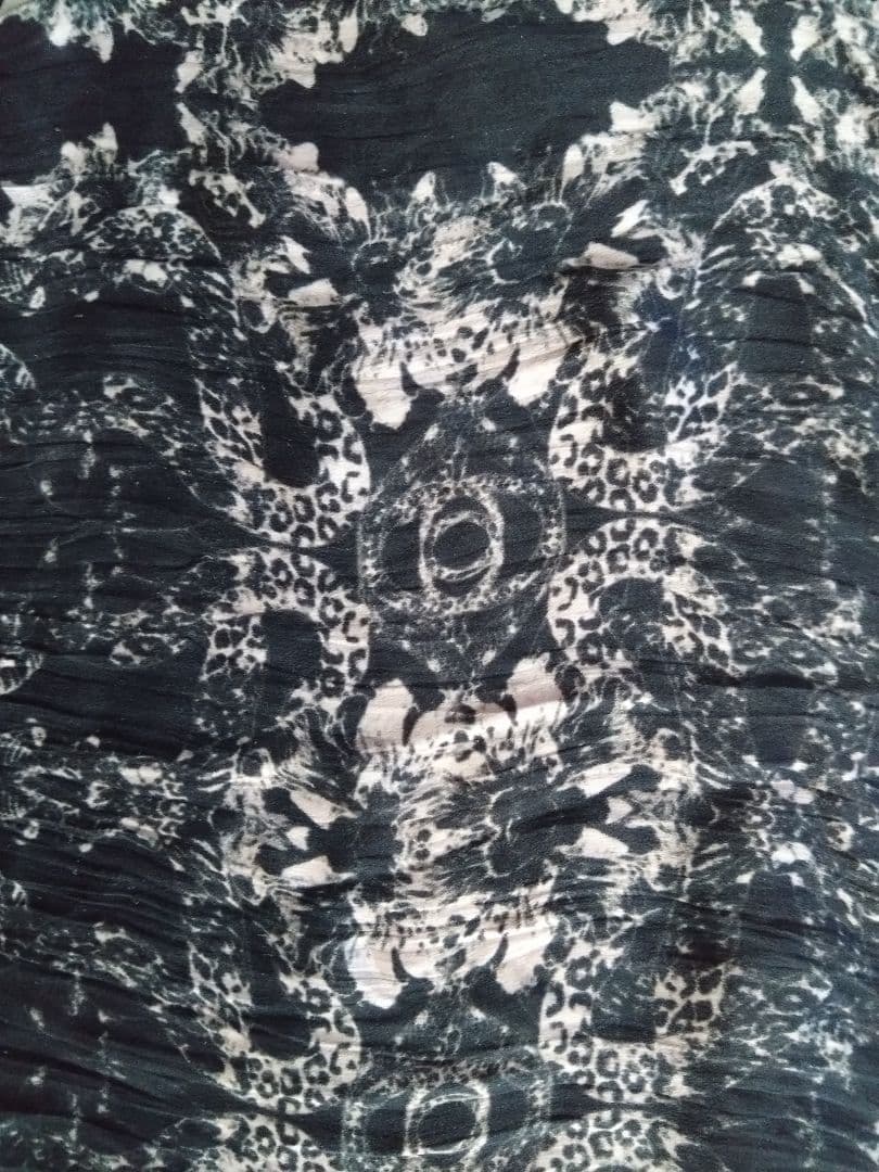 \"激レア\" HYDE着　CUT―OFF SILK STOLE