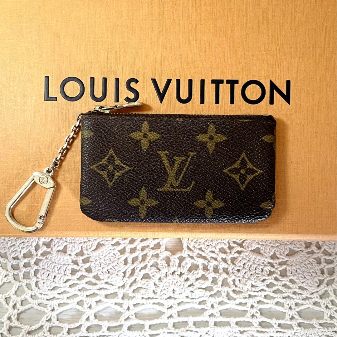LOUIS VUITTON ルイヴィトン ポシェットクレ　モノグラム